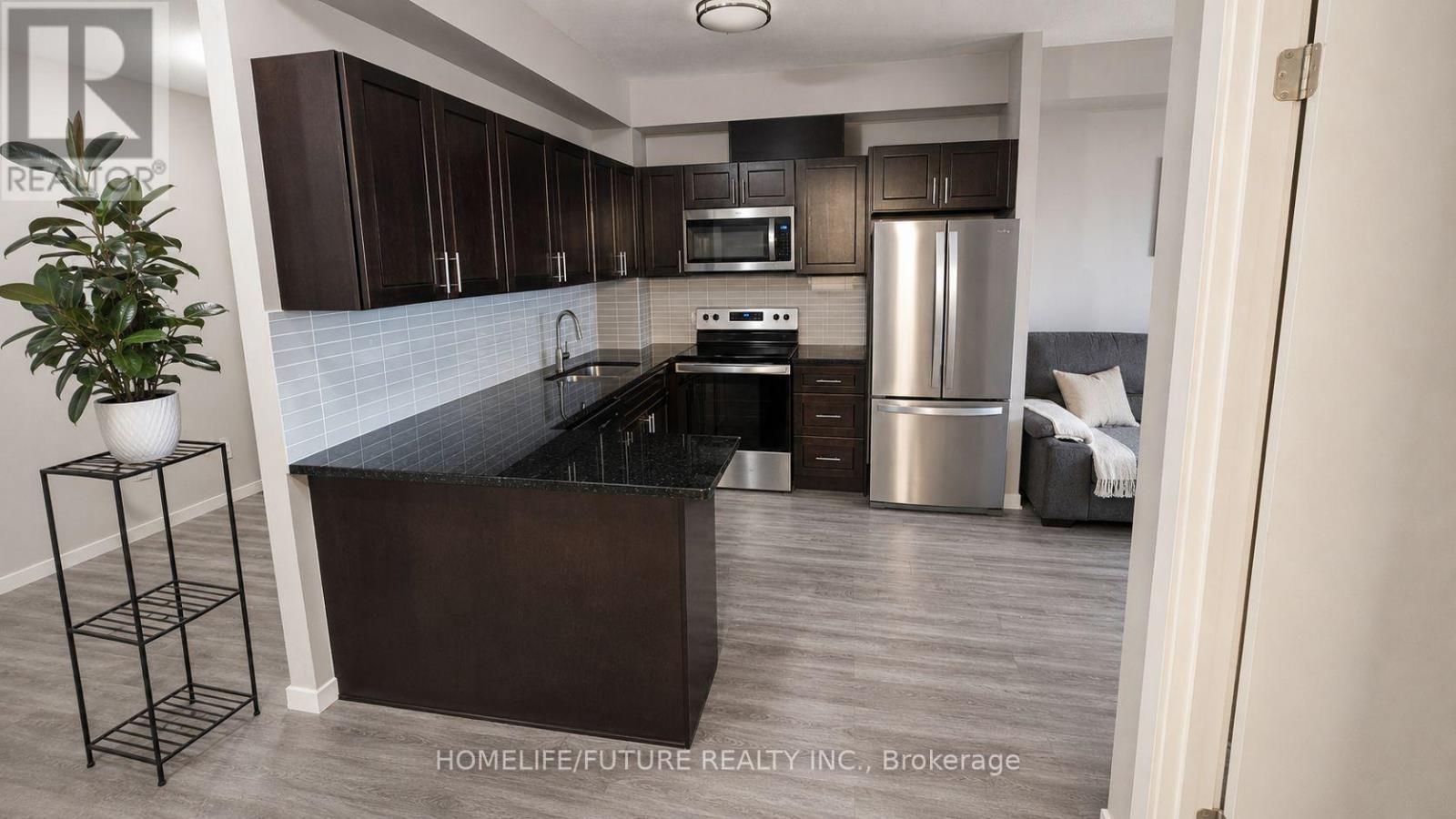 1110 - 128 KING STREET N