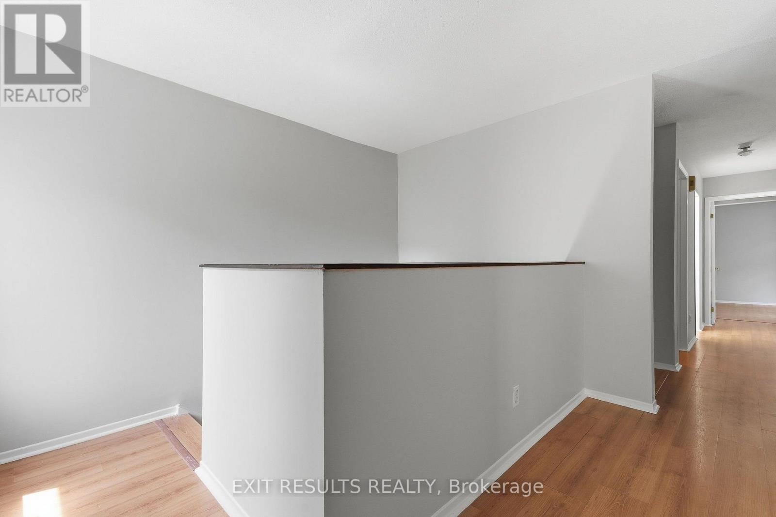 13 - 1035 - J CUMMINGS AVENUE - Photo 4