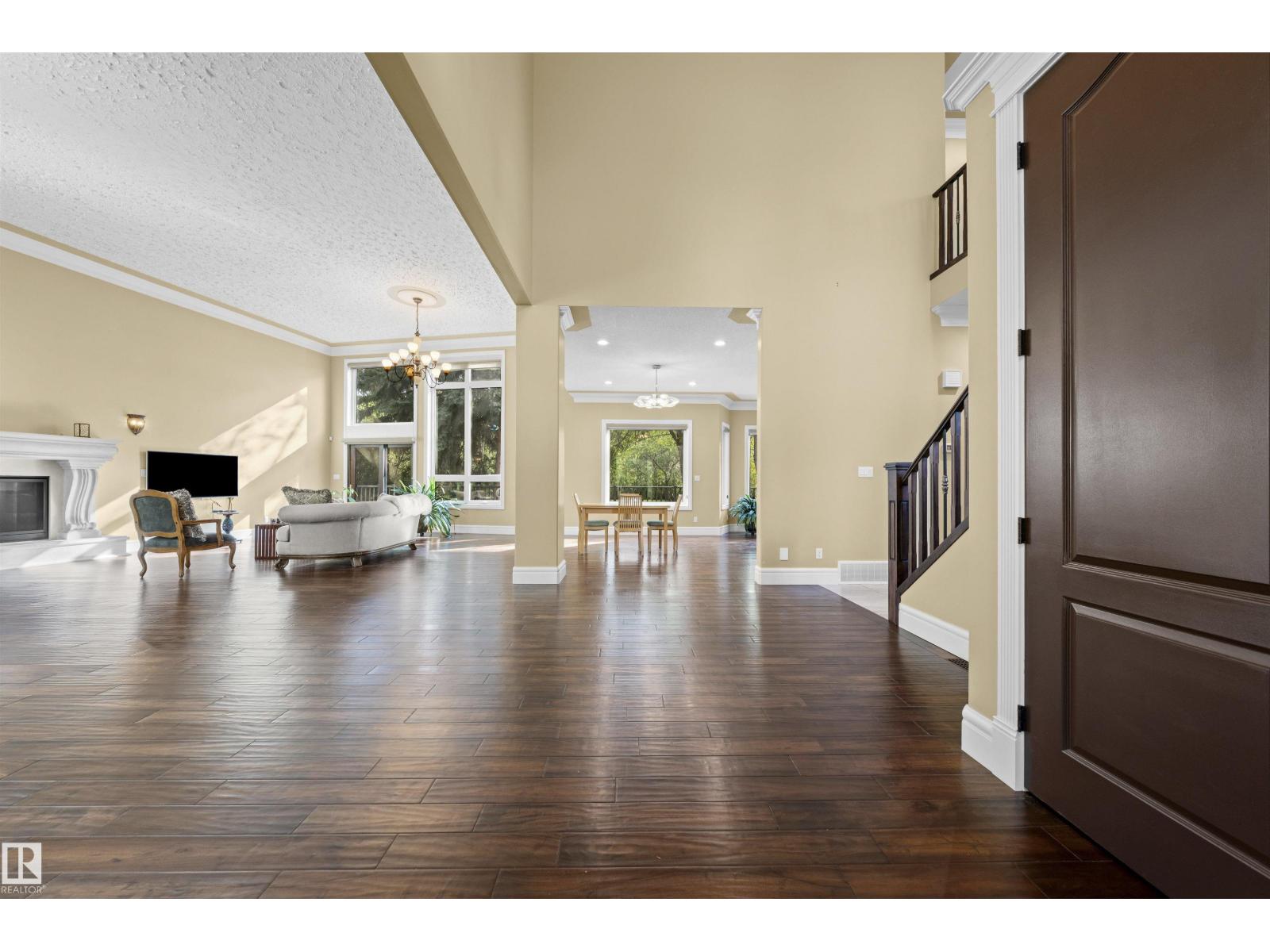 116 WINDERMERE CR NW