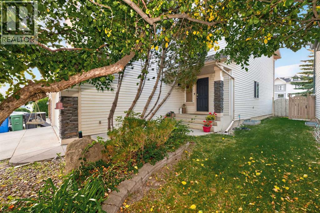 137 Douglas Glen Manor SE