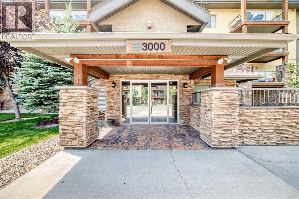 3102, 92 Crystal Shores Road