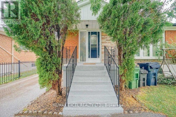 22 Gander Dr, Toronto (Woburn), ON 2