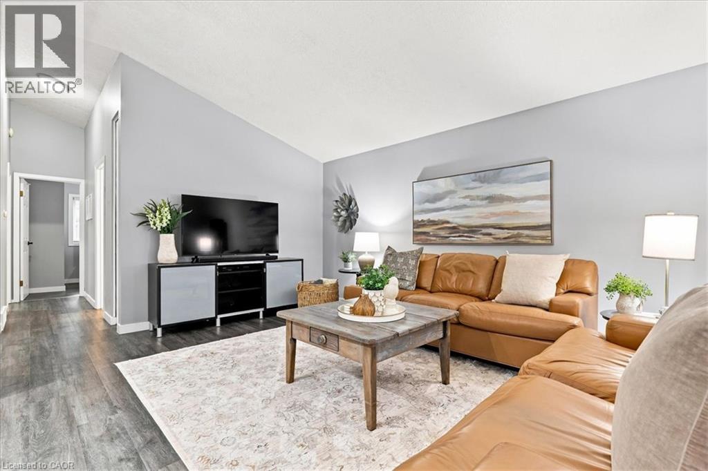 62 PINEDALE Drive