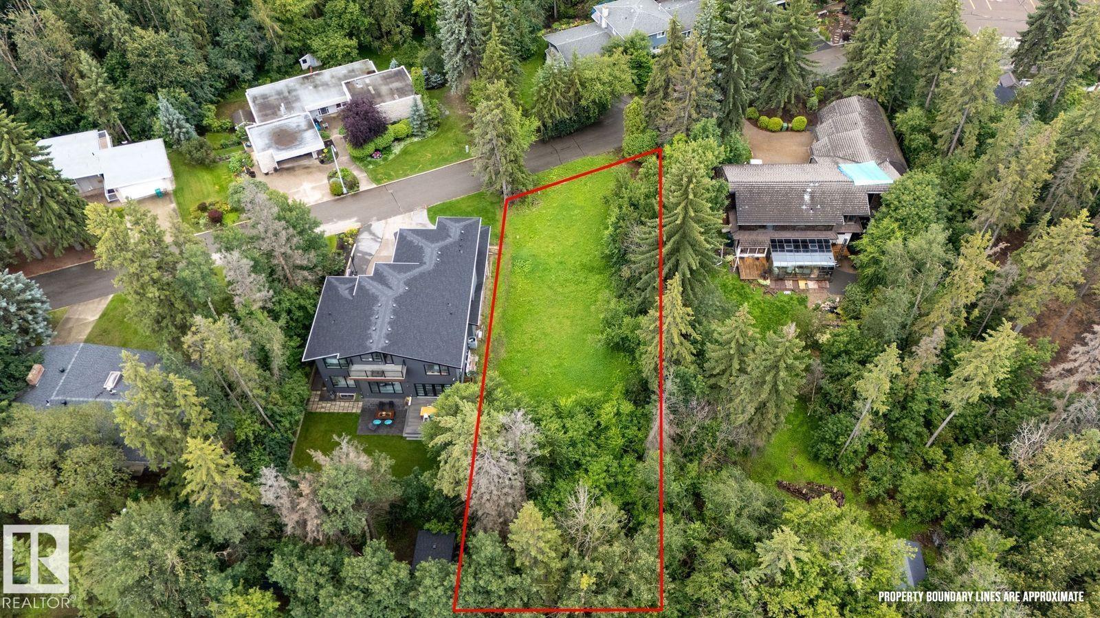 2 Garden PL