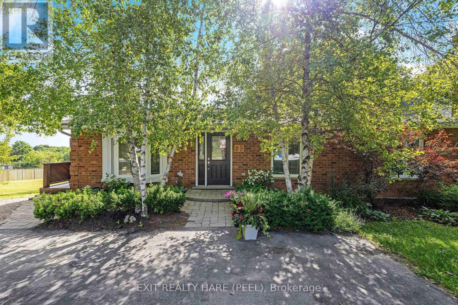 85 LEESON STREET S - Photo 4