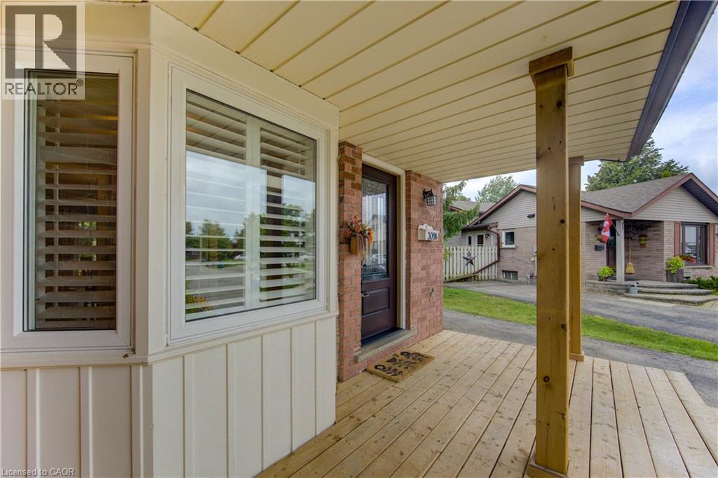 309B MAYVIEW Crescent