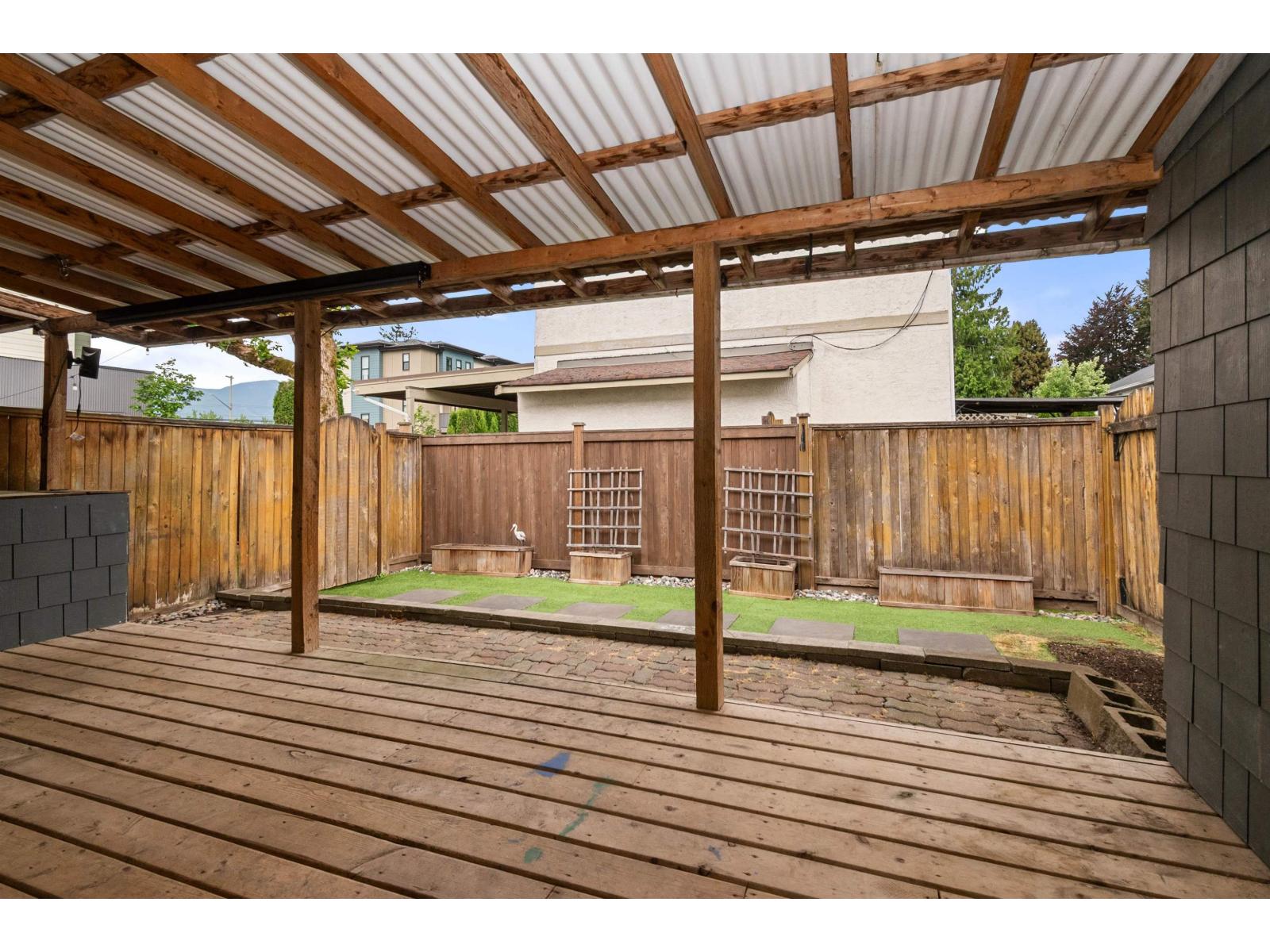 12 9473 HAZEL STREET, Chilliwack Proper East