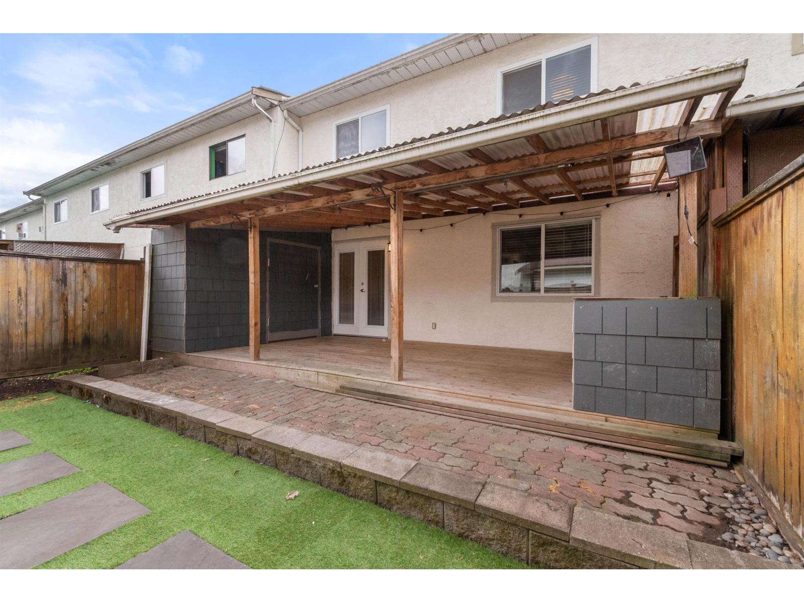 12 9473 HAZEL STREET, Chilliwack Proper East
