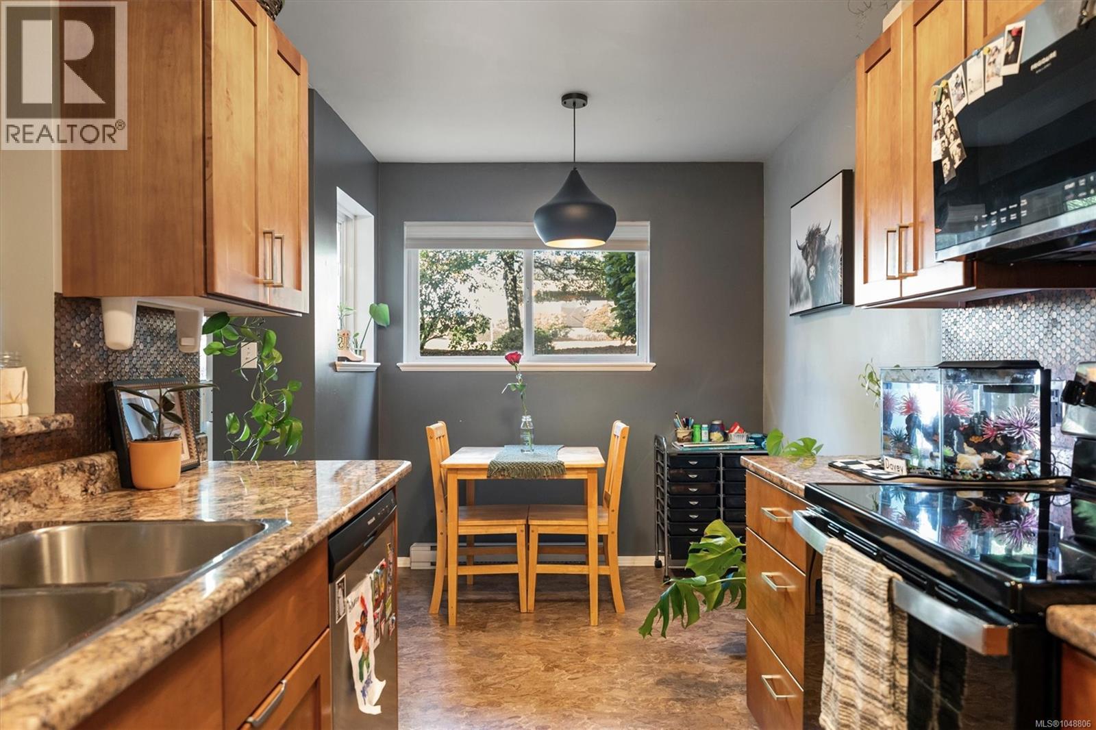 109C 698 ASPEN Rd