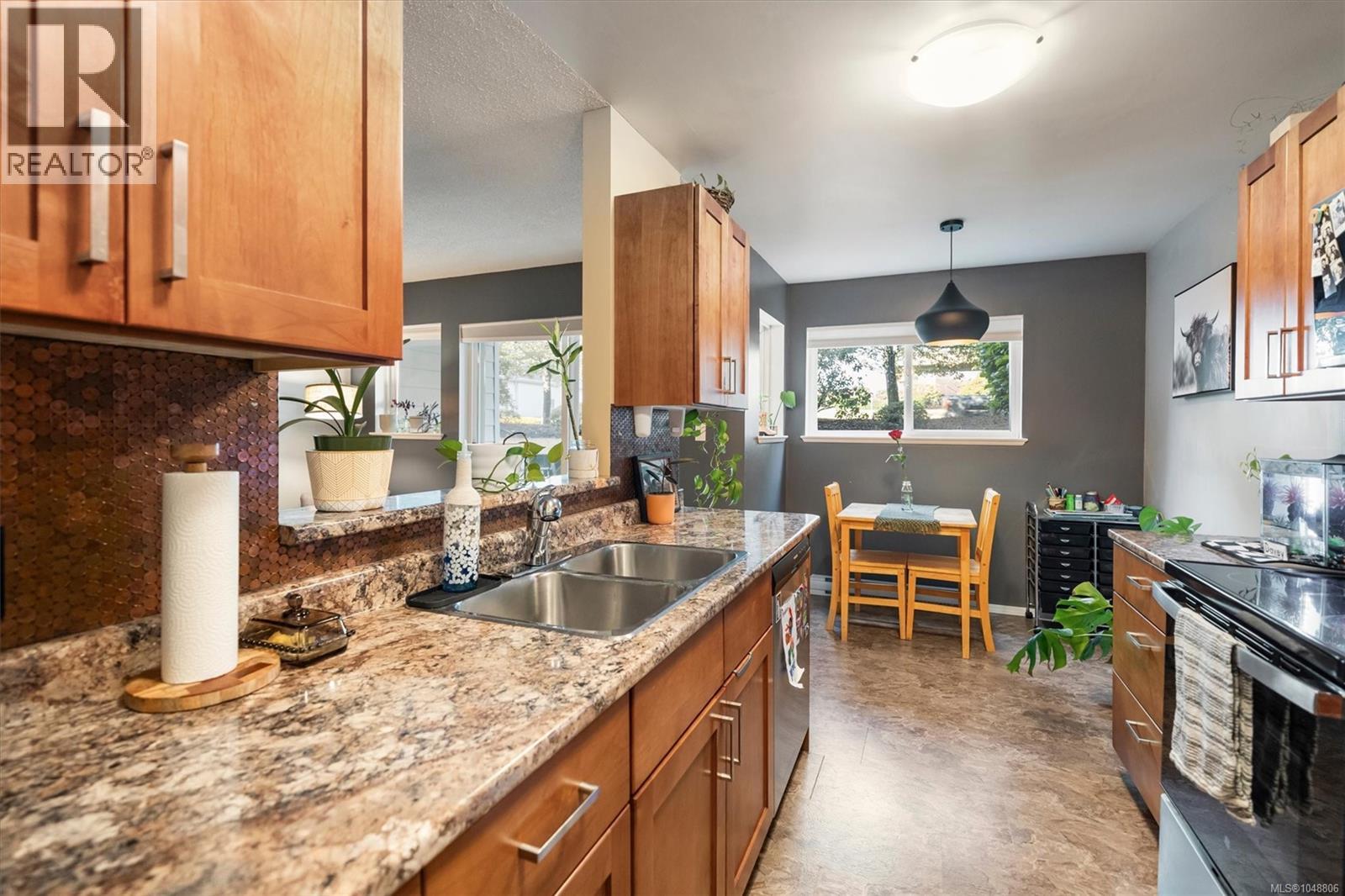109C 698 ASPEN Rd