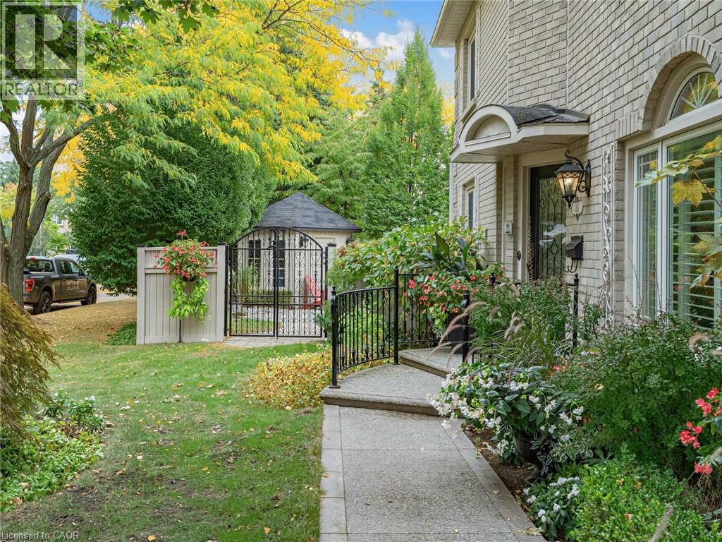 1259 NATHANIEL Crescent