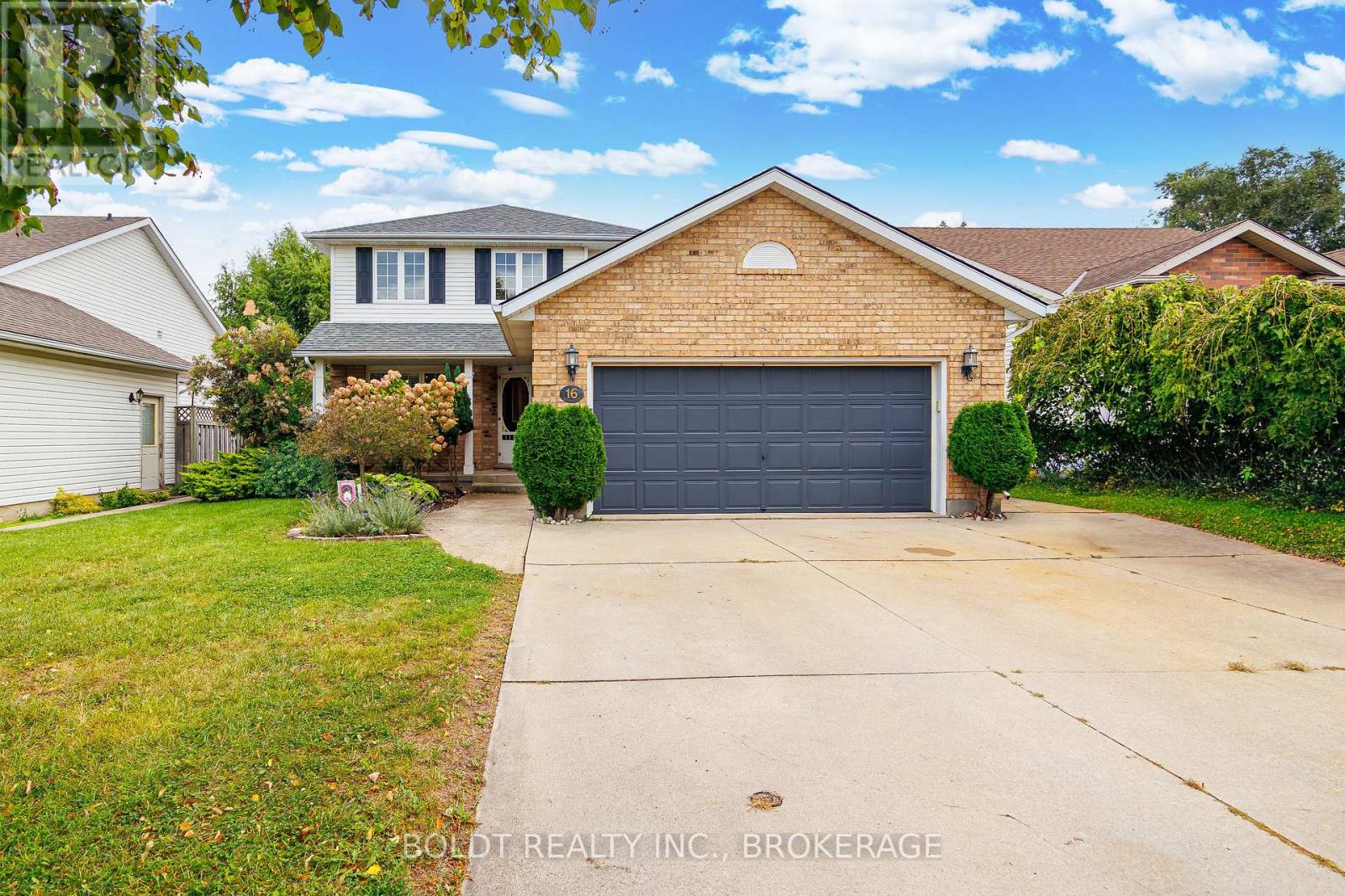 16 WESTBURY DRIVE