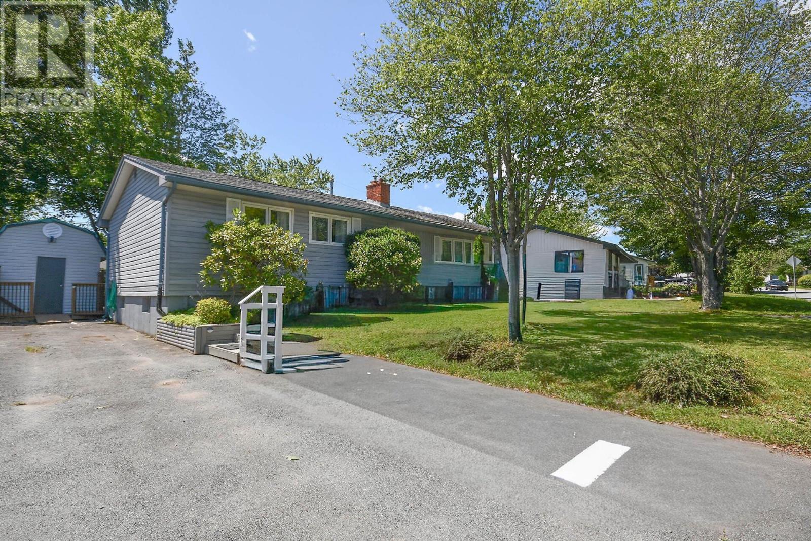 18 Beaumont Drive - Photo 4