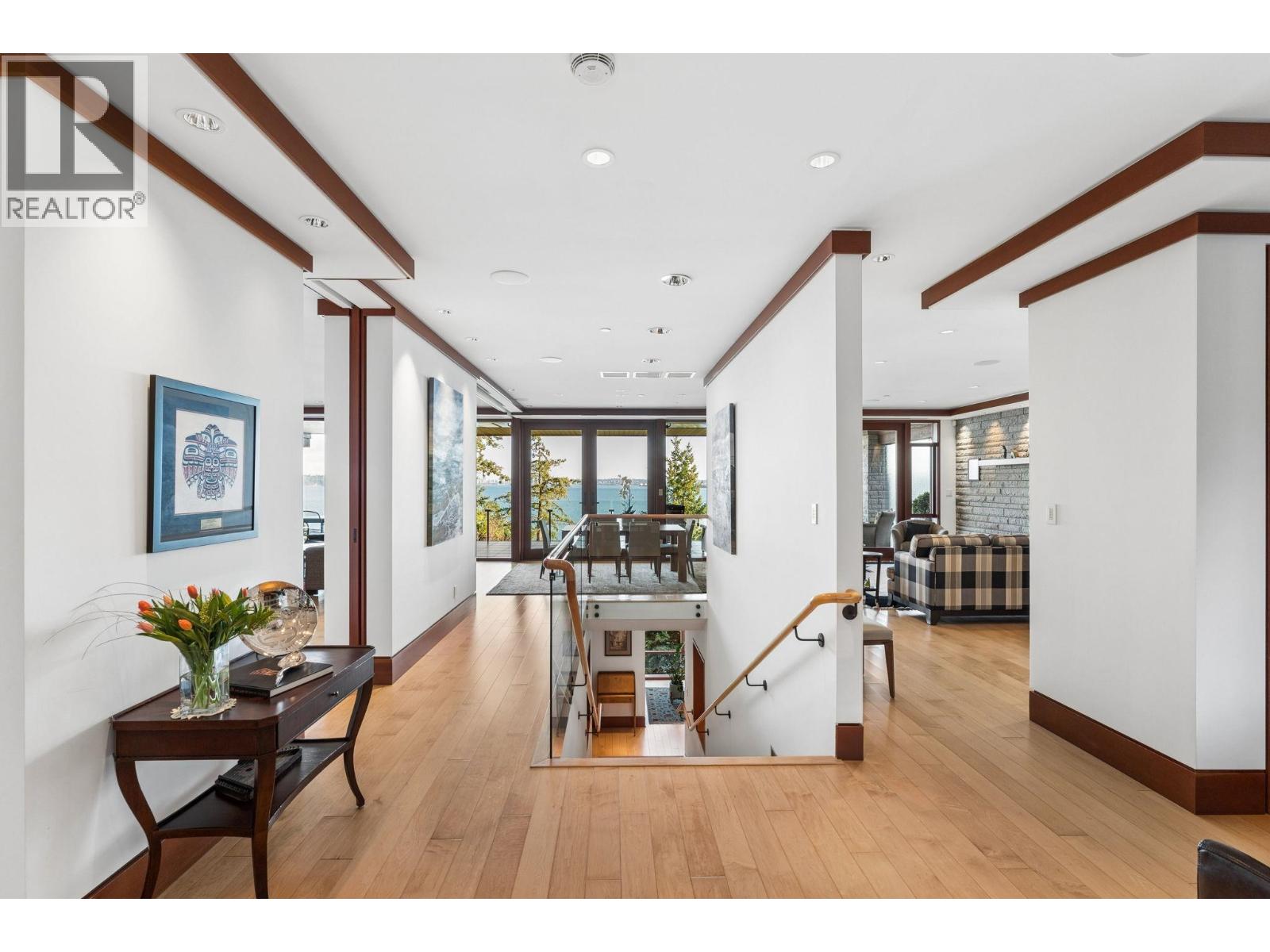 3673 SUNSET LANE