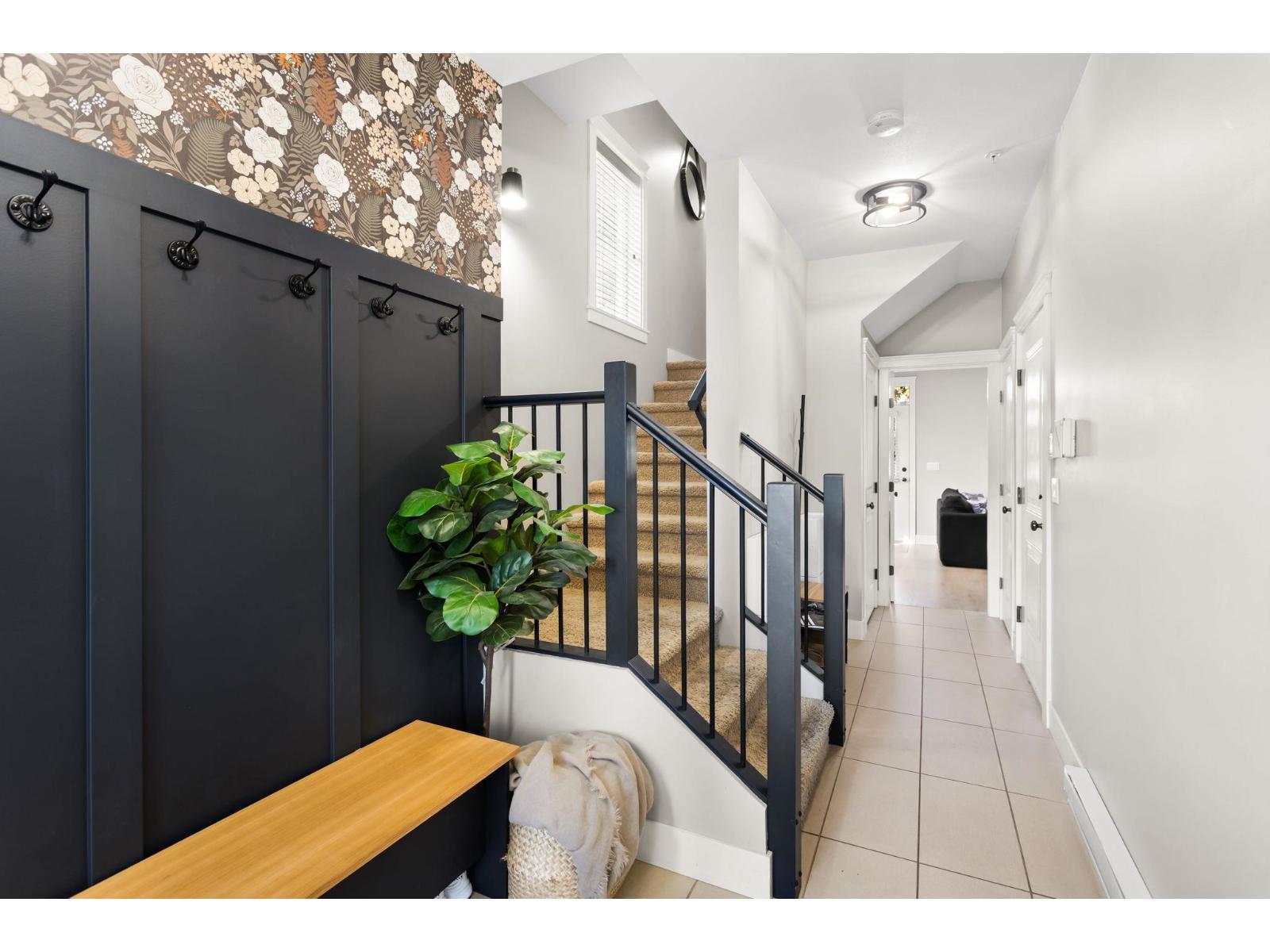 10 45137 NICOMEN CRESCENT, Garrison Crossing