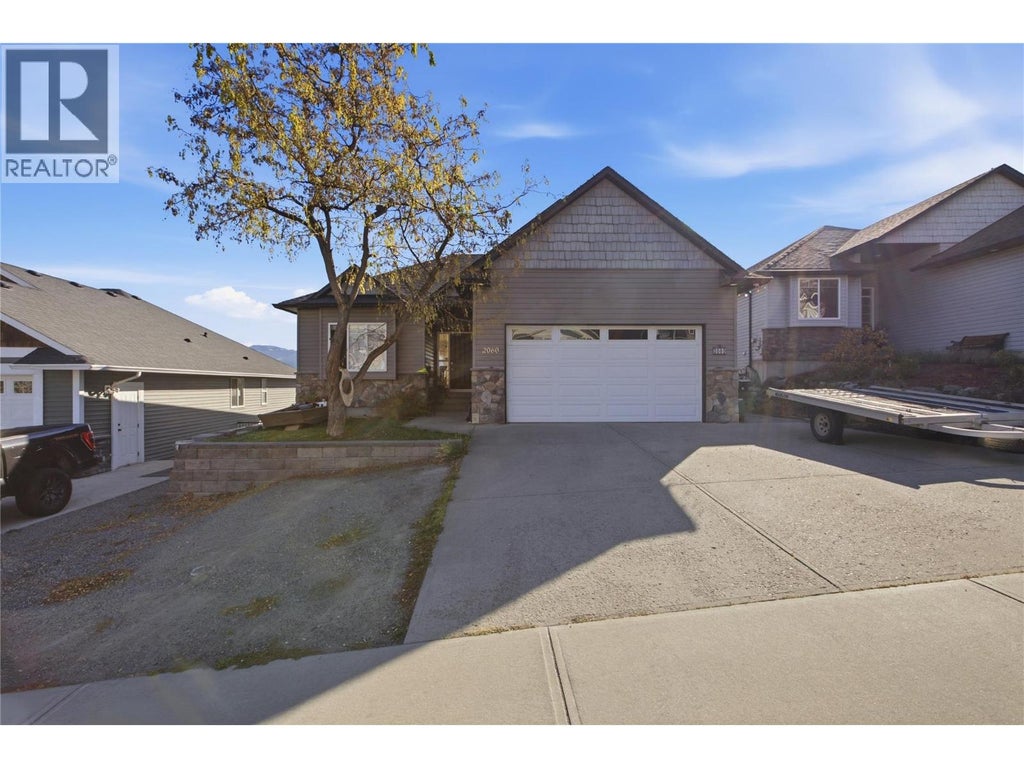 2060 GRASSLANDS BOULEVARD, KAMLOOPS, BC V2B 0A6 - Image 112056327.jpeg?d=l