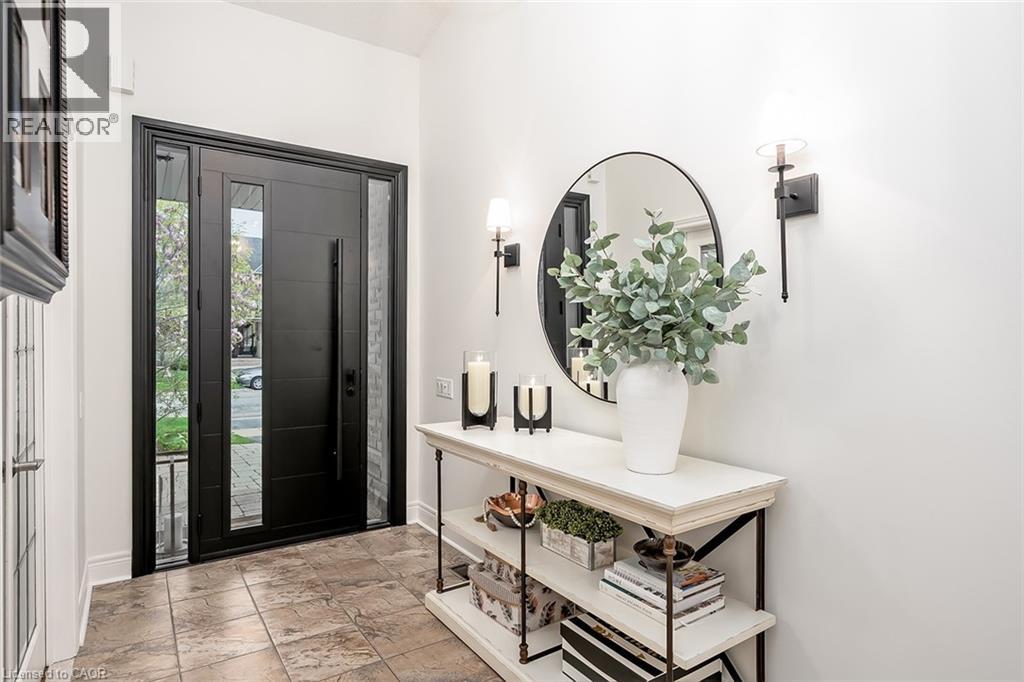 4285 COUPLES Crescent