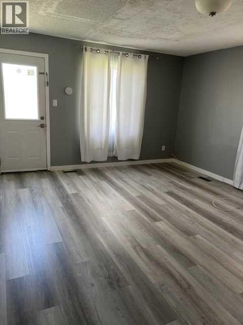 5269 52 Street - Photo 4