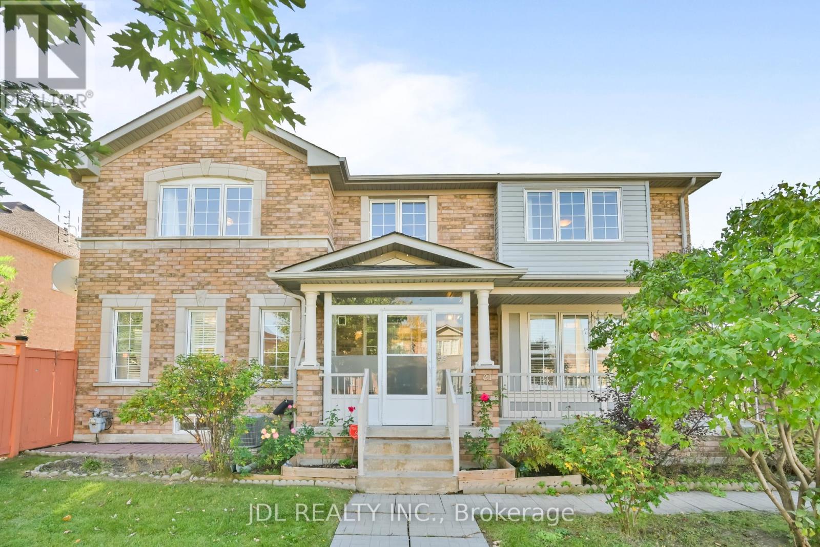 21 IRON HORSE AVENUE