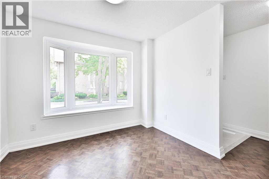 4635 REGENTS Terrace Unit# 2