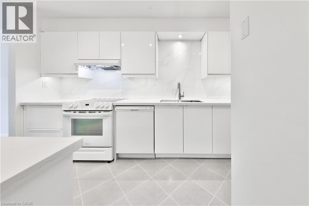 4635 REGENTS Terrace Unit# 2