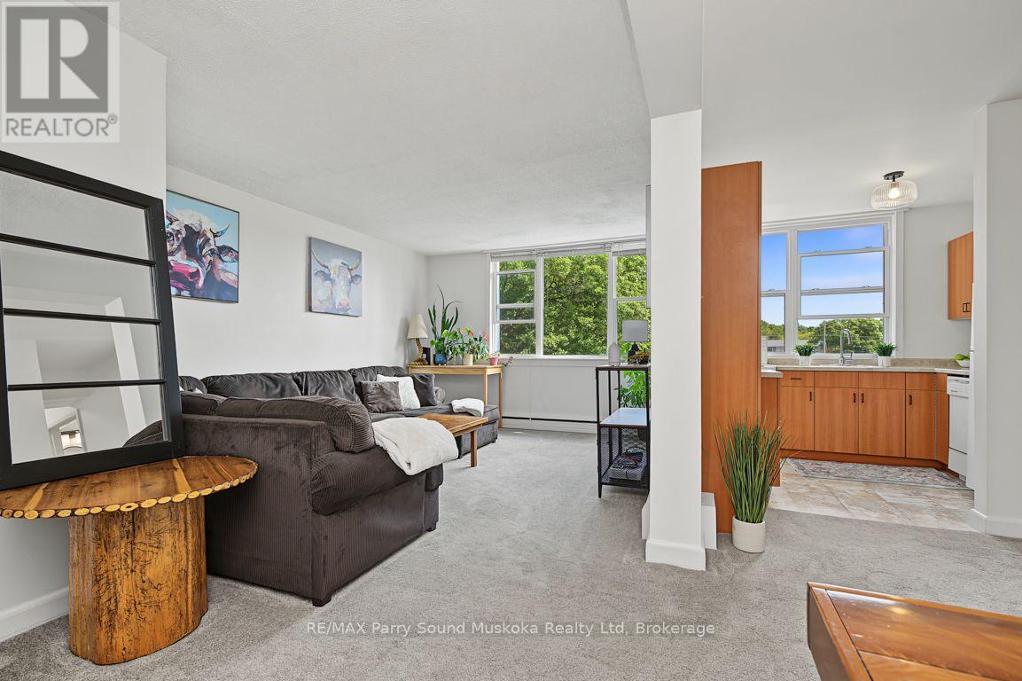 16 - 118 ISABELLA STREET