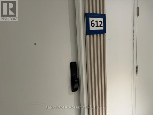 612 - 28 Ann Street, Mississauga (Port Credit), ON 4