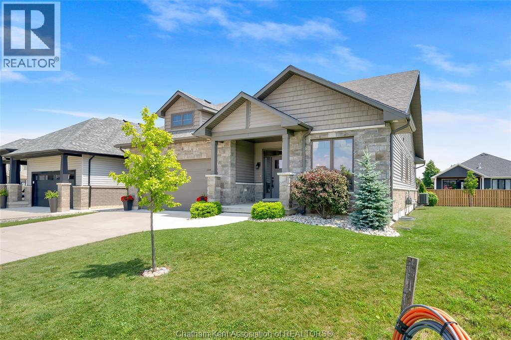 15 Sienna COURT