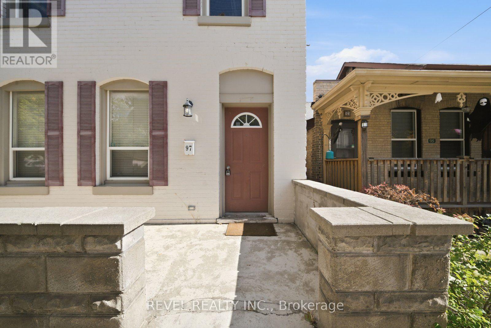 97 QUEEN STREET