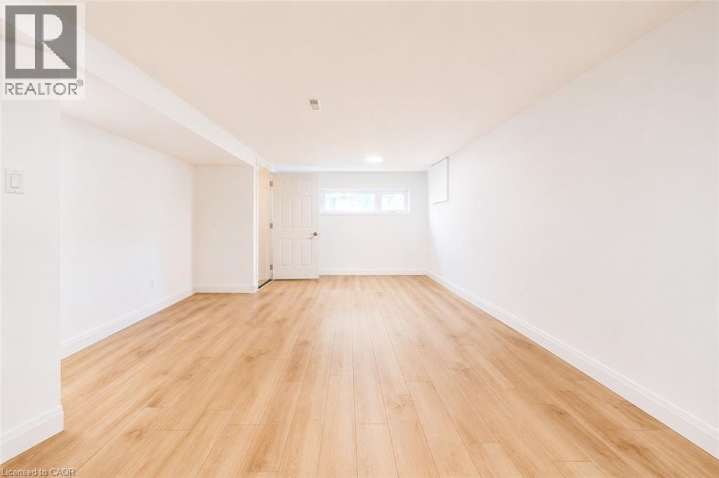 53 BROKEN OAK Crescent Unit# Basement