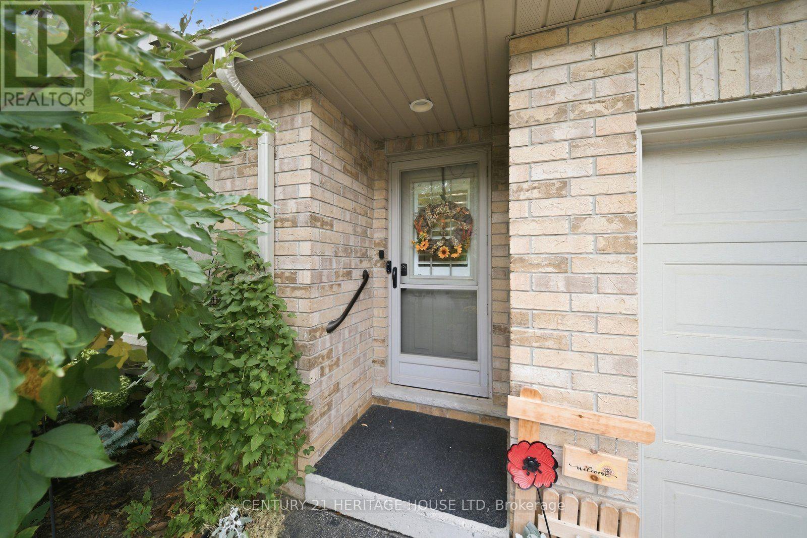 8 - 633 PARK ROAD N