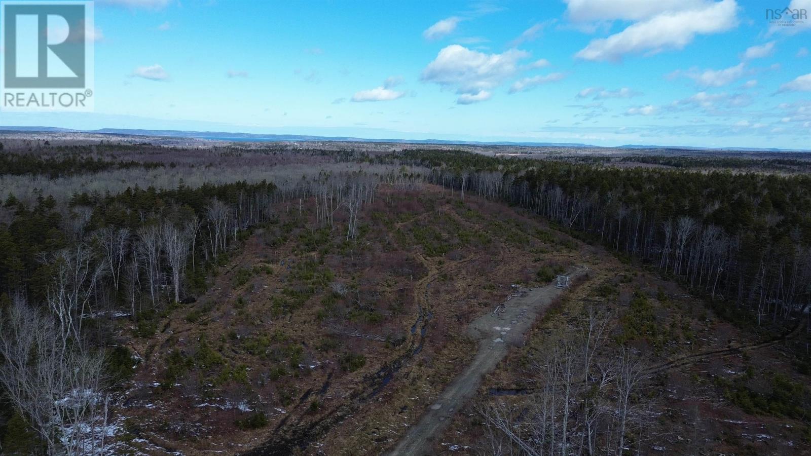 340 Highway - Photo 2