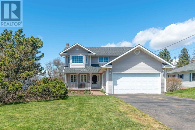 22 DOC BLANCHARD Crescent
