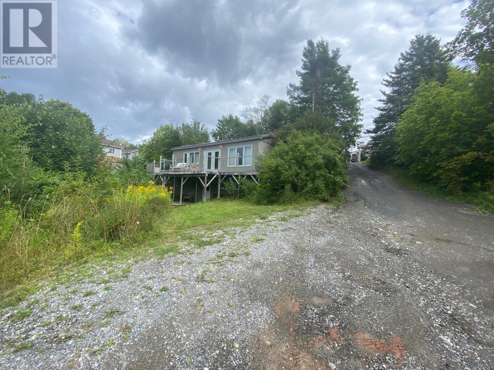 11 Brookside Avenue