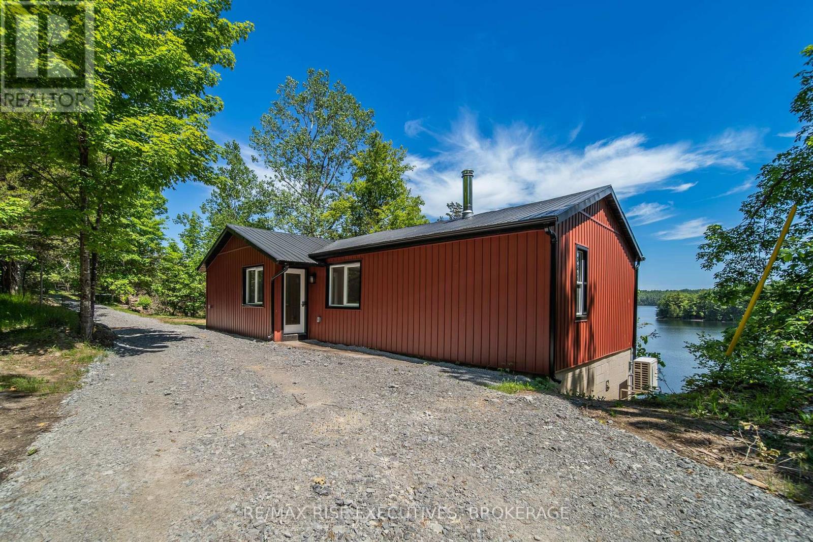 1040 BUCKHORN LANE