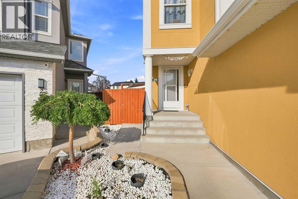 278 Martha's Manor NE