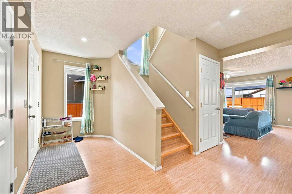 278 Martha's Manor NE