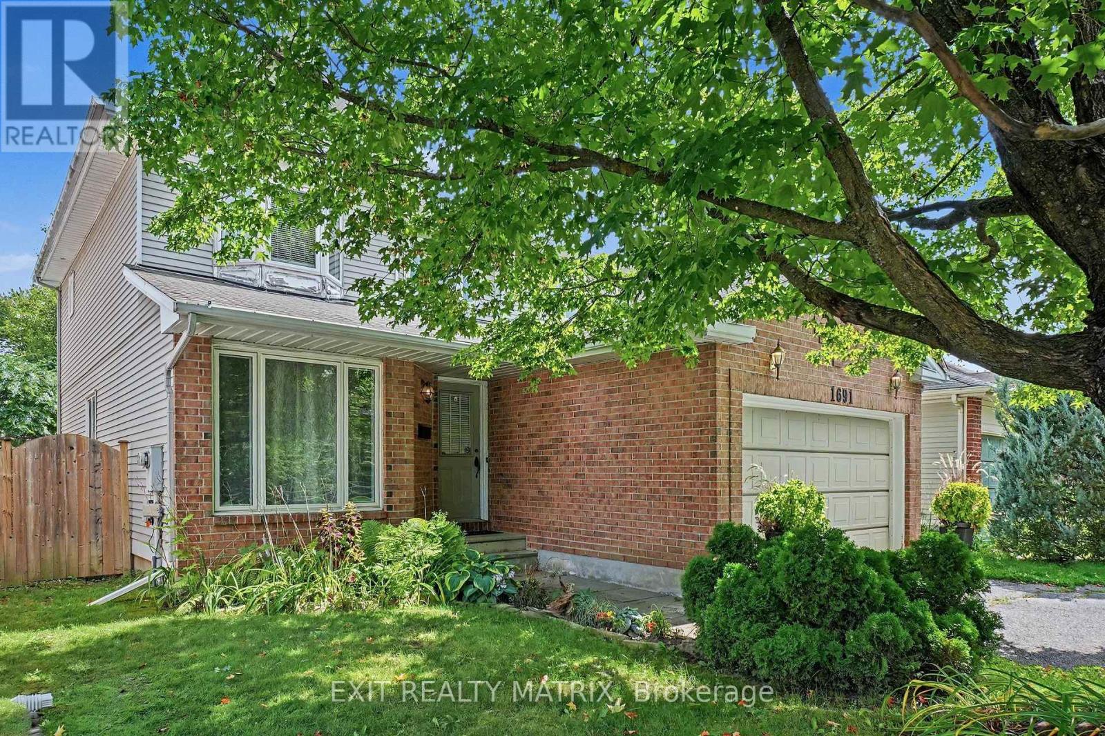 1691 HUNTERS RUN DRIVE - Photo 3
