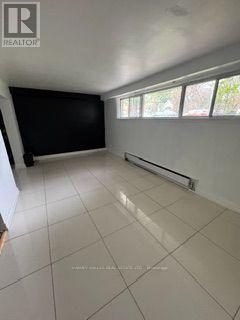 LOWER - 437 LAWRENCE AVENUE W