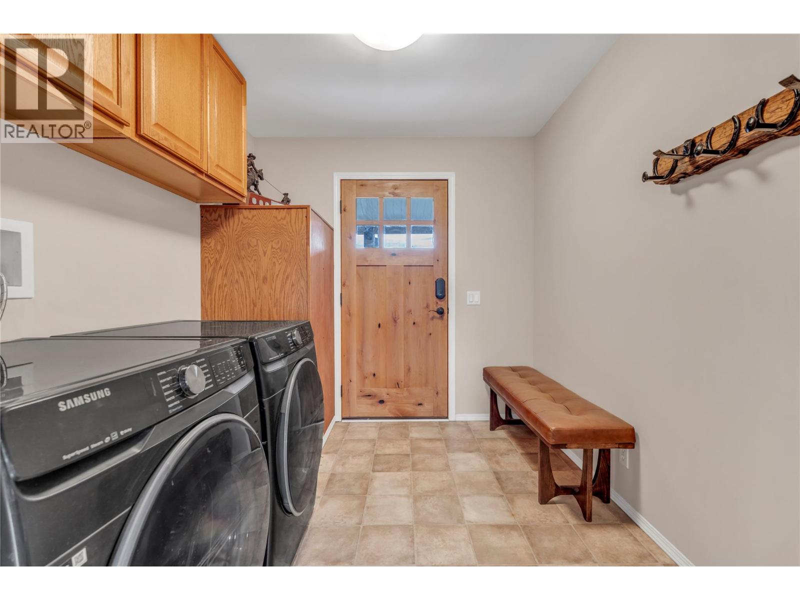 1911 Stewart Road - Photo 4