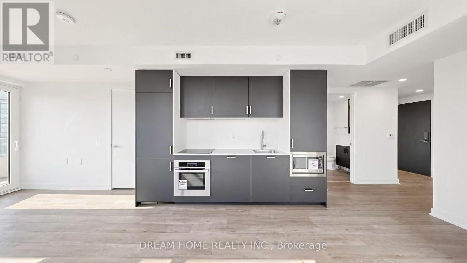 4303 - 88 QUEEN STREET E
