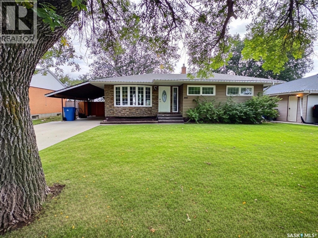 144 MCDONALD ROAD, ESTEVAN, SK S4A 0B8 - Image 3387501225.jpeg?d=l