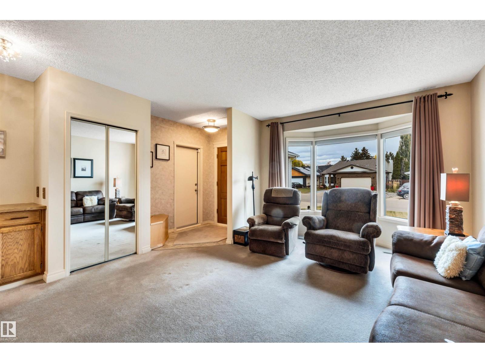 17832 93 ST NW