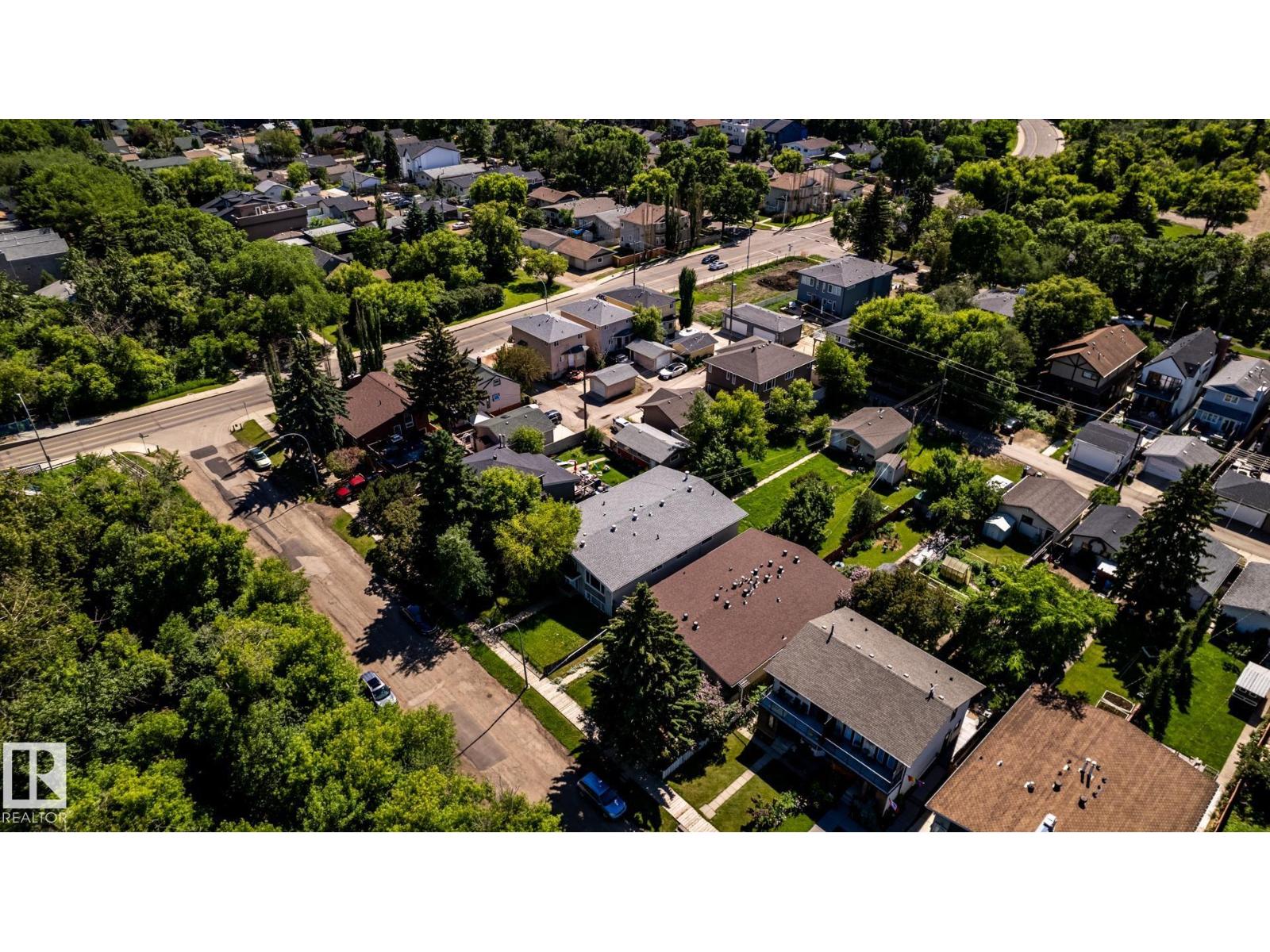 #1,2,3,4 10268 87 ST NW