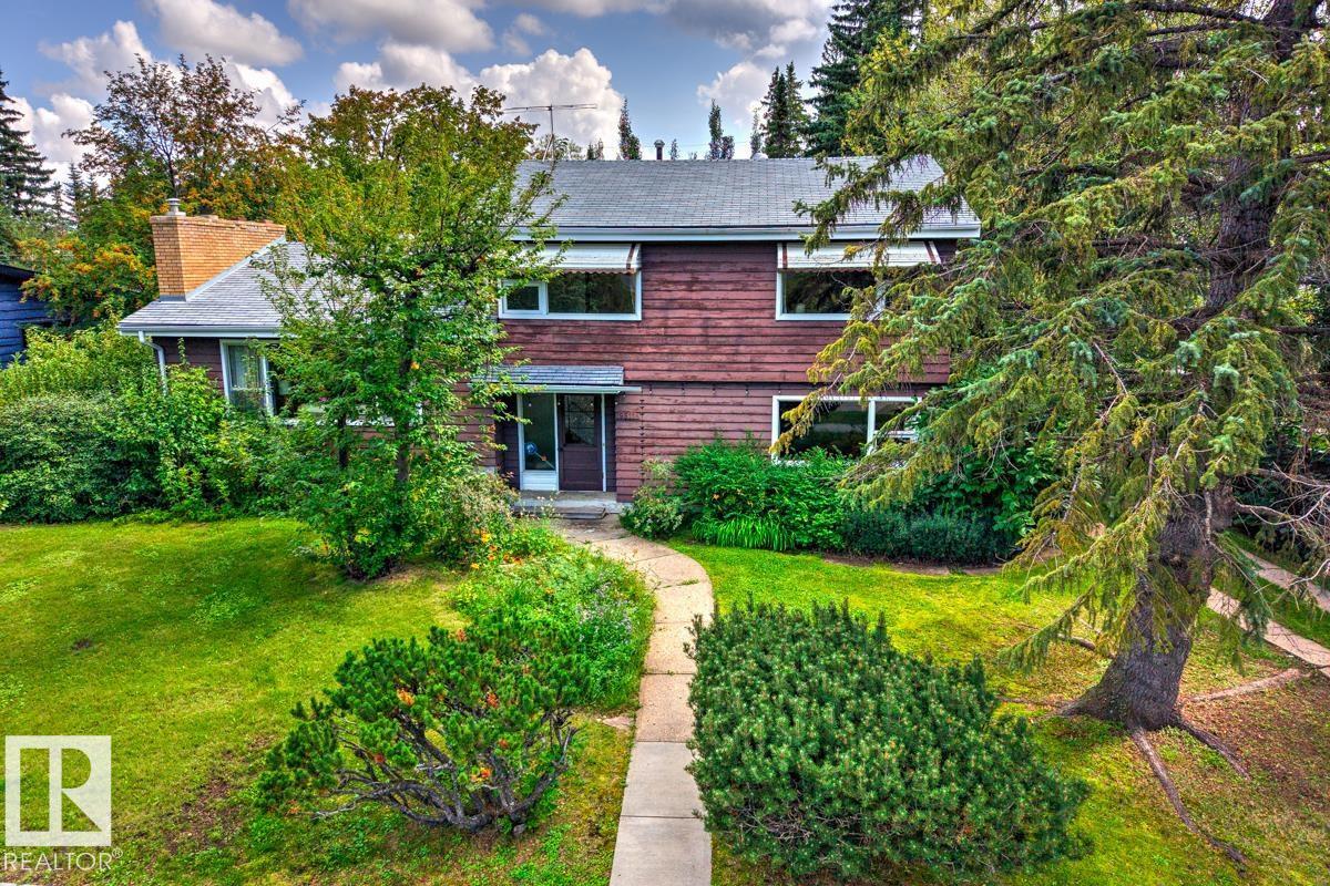 9511 141 ST NW NW