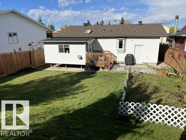 11945 138 AV NW