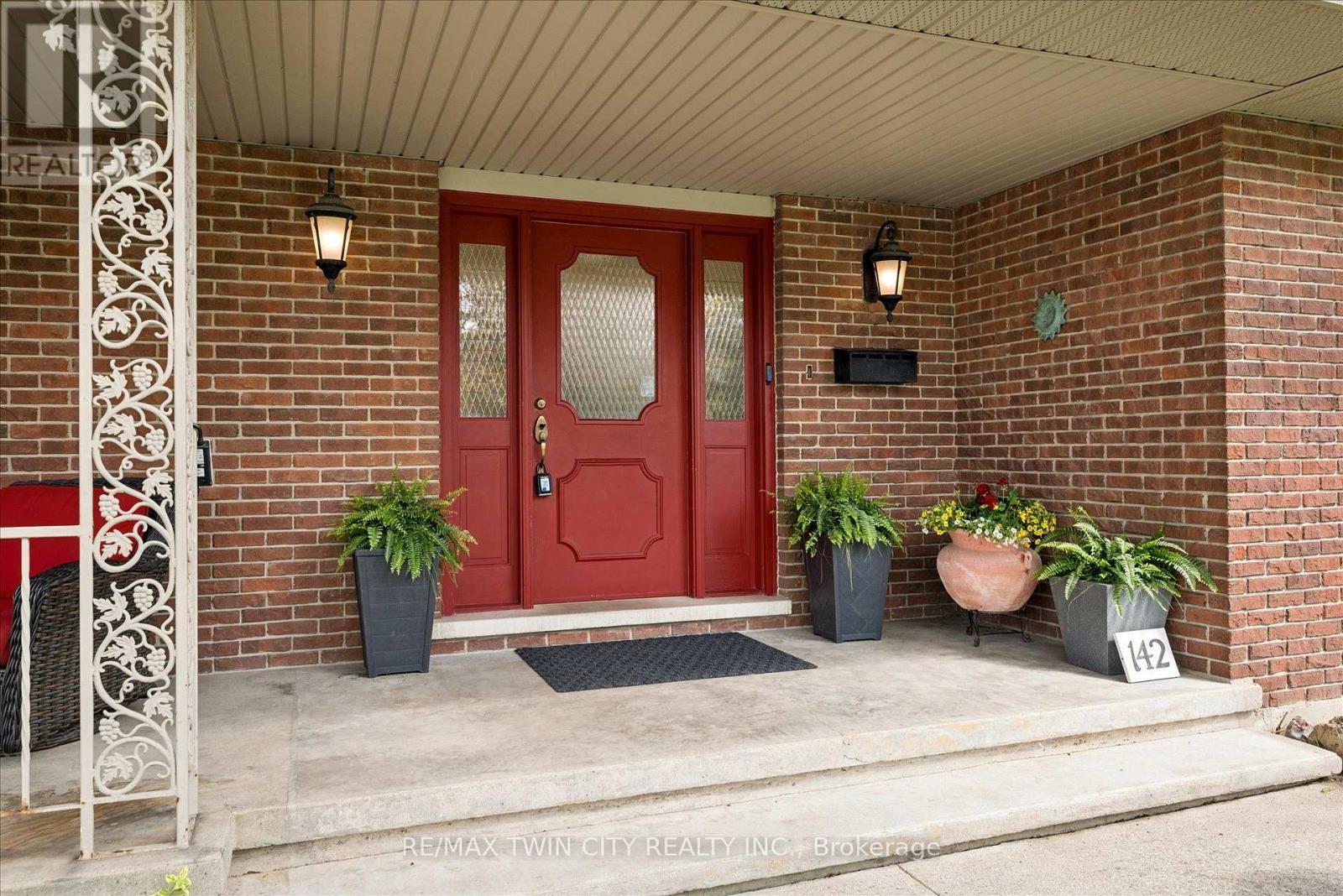 142 CARSON DRIVE