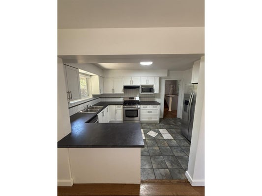 Upper - 9655 Townline Dv, Surrey, BC 5