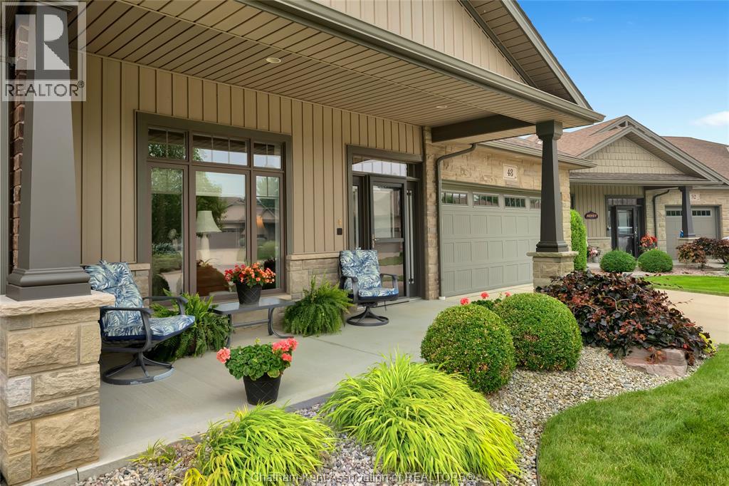 48 Veranda COURT