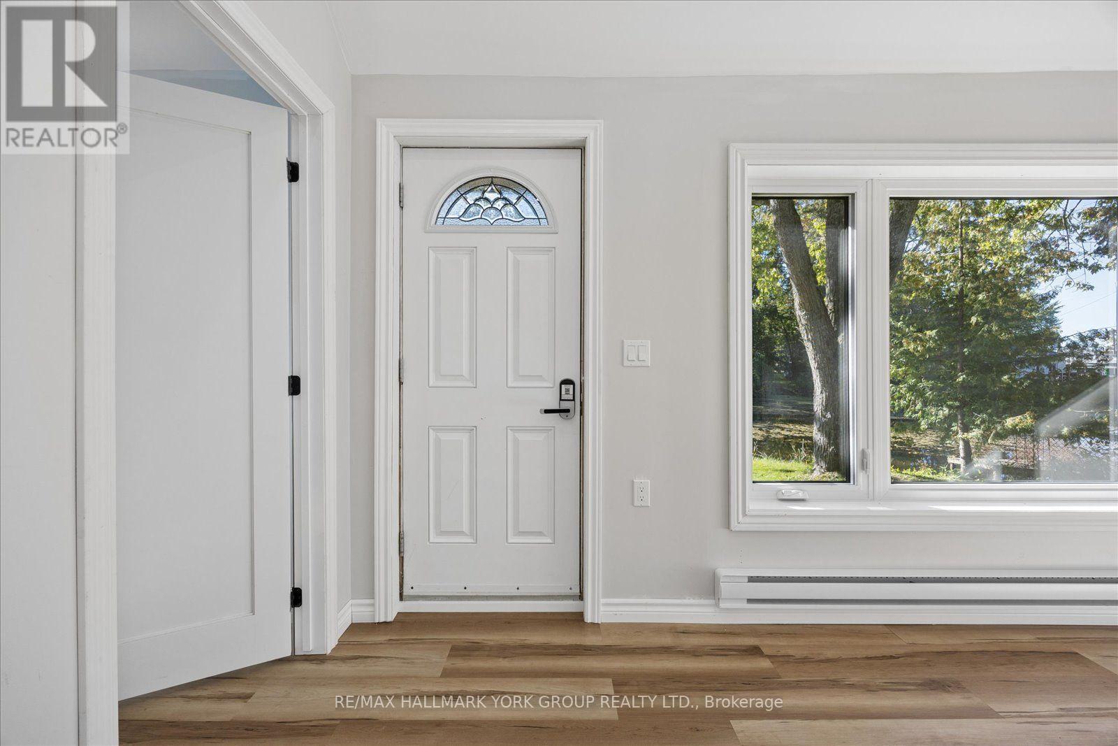 2511 TALBOT LANE